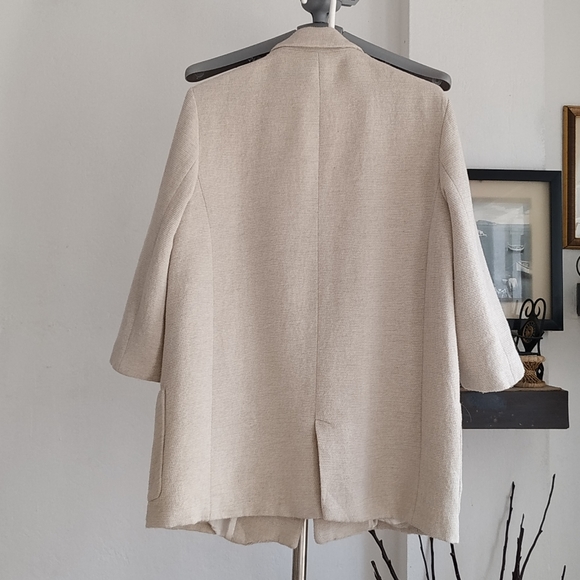 Zara Cream Colored Blazer - Picture 4 of 12